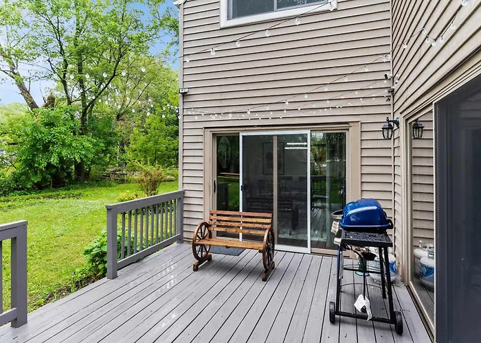 Manor Creek Vacation Getaway Navy Family House Holiday home Beach Park