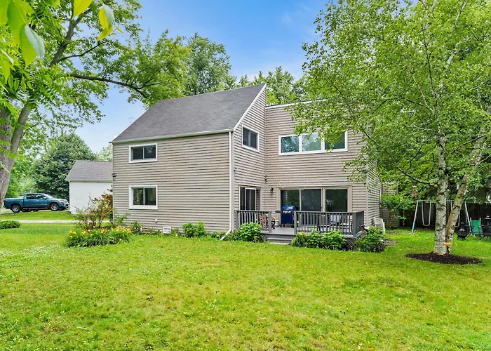 Manor Creek Vacation Getaway Navy Family House
